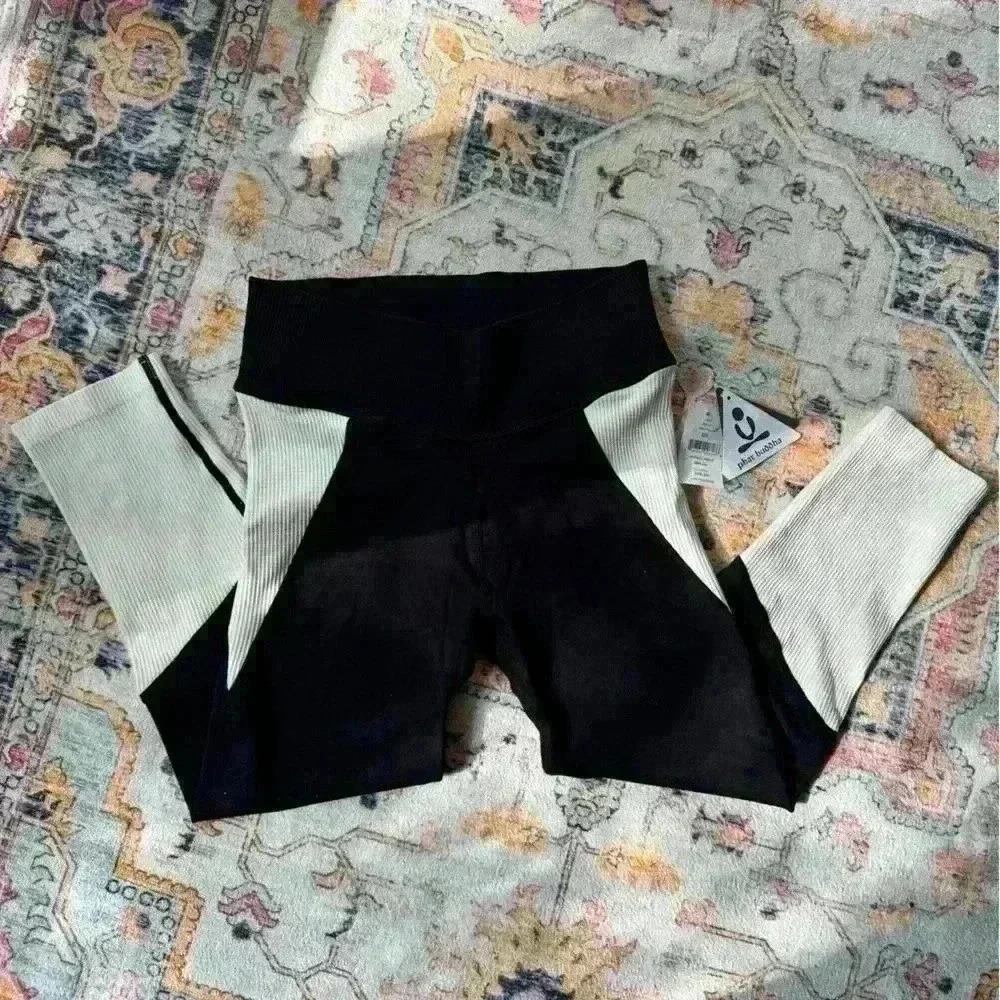 NWT Phat Buddha leggings black and white medium large